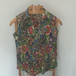 2/$35.00 LEMON GRASS SIZE SMALL FLOWER SHIRT NWT